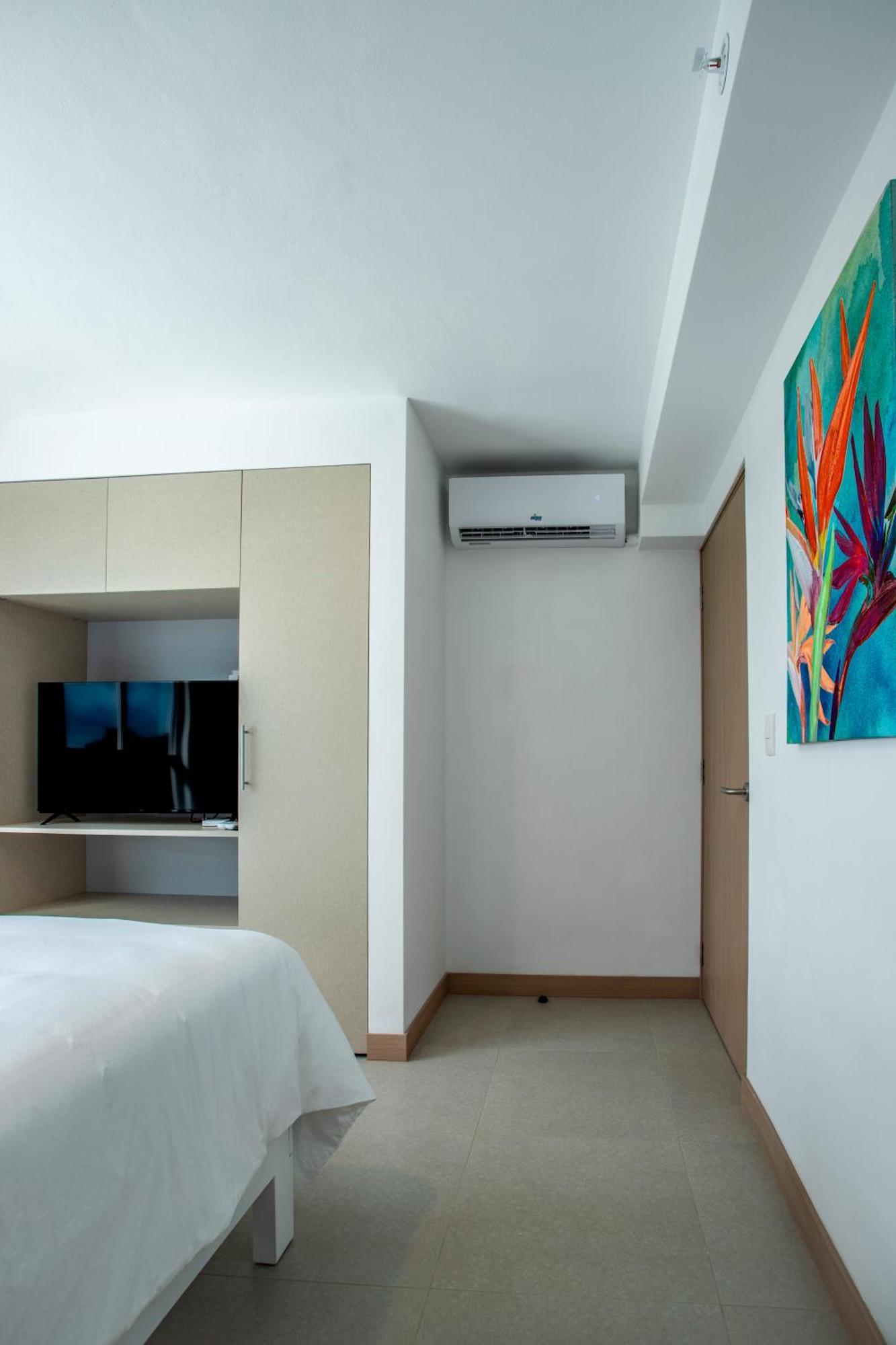Casago 0702c Brand New Family-friendly Retreat Steps From The Jaco