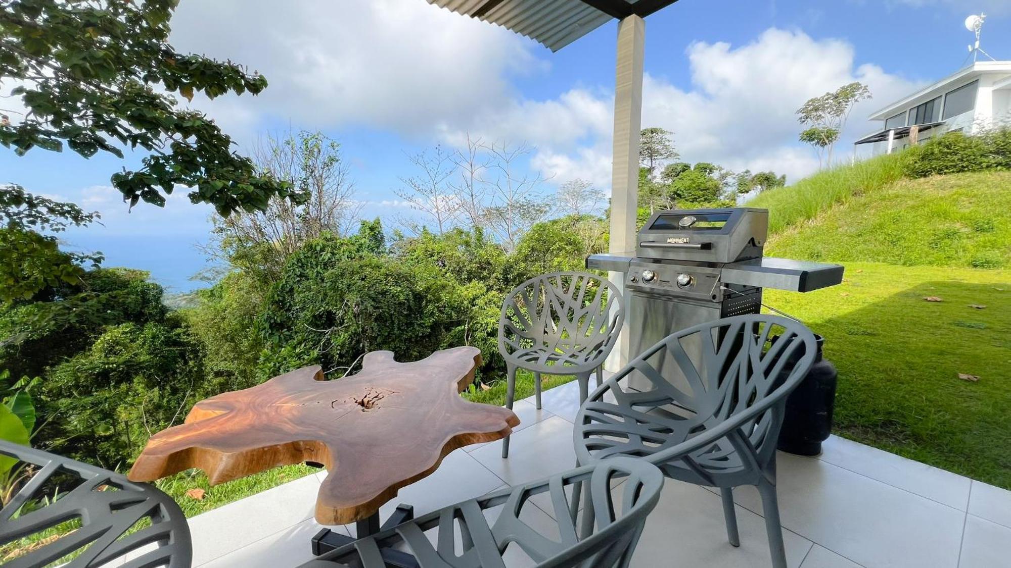 Canavida & Holiday home *
