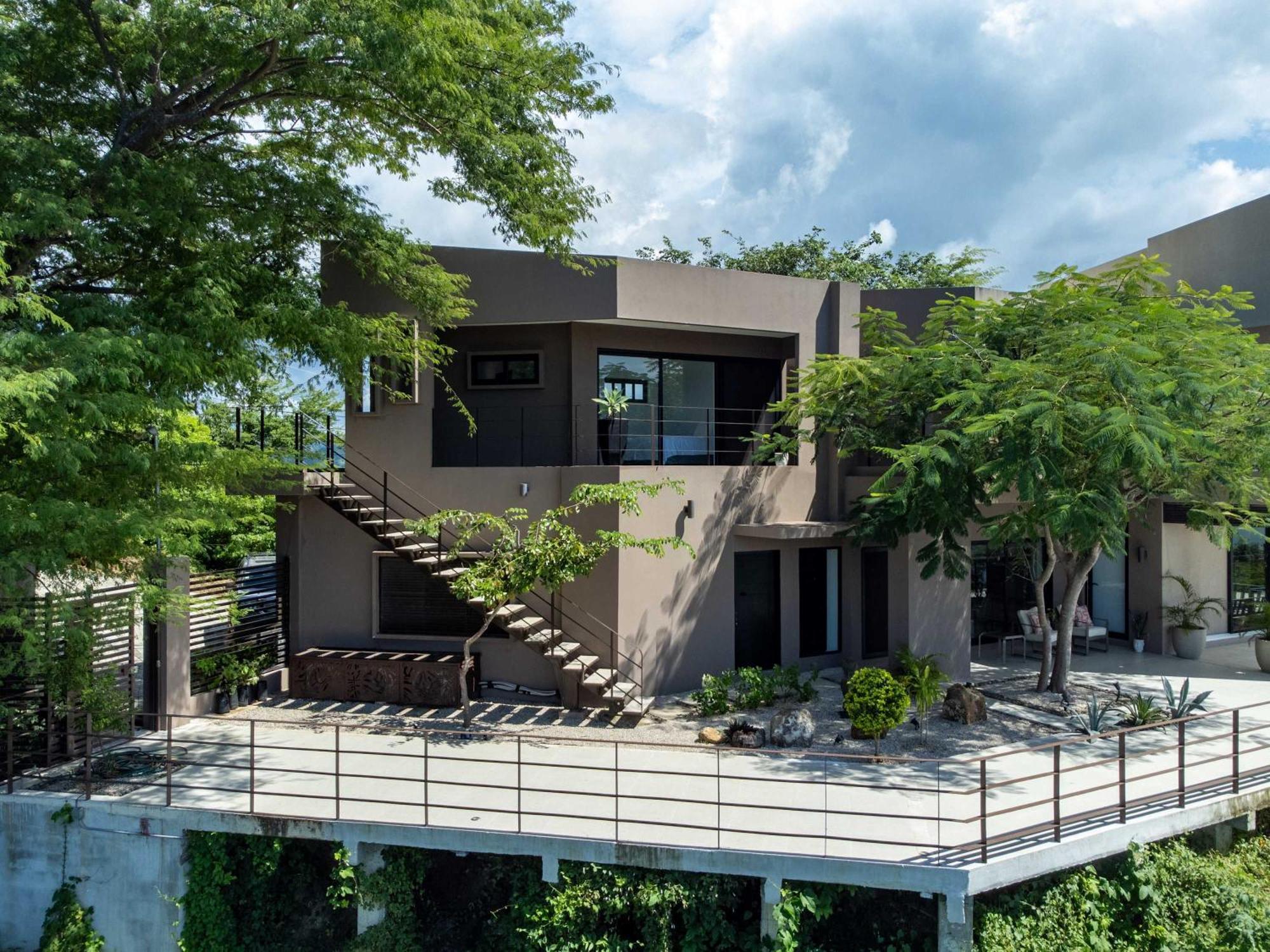 5-bd Beauty With Pool Above Potrero Holiday home Santa Cruz (Guanacaste)