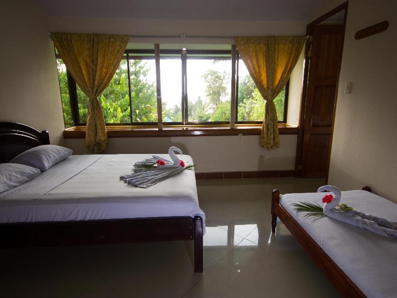 Hotel Rancho Corcovado 2*