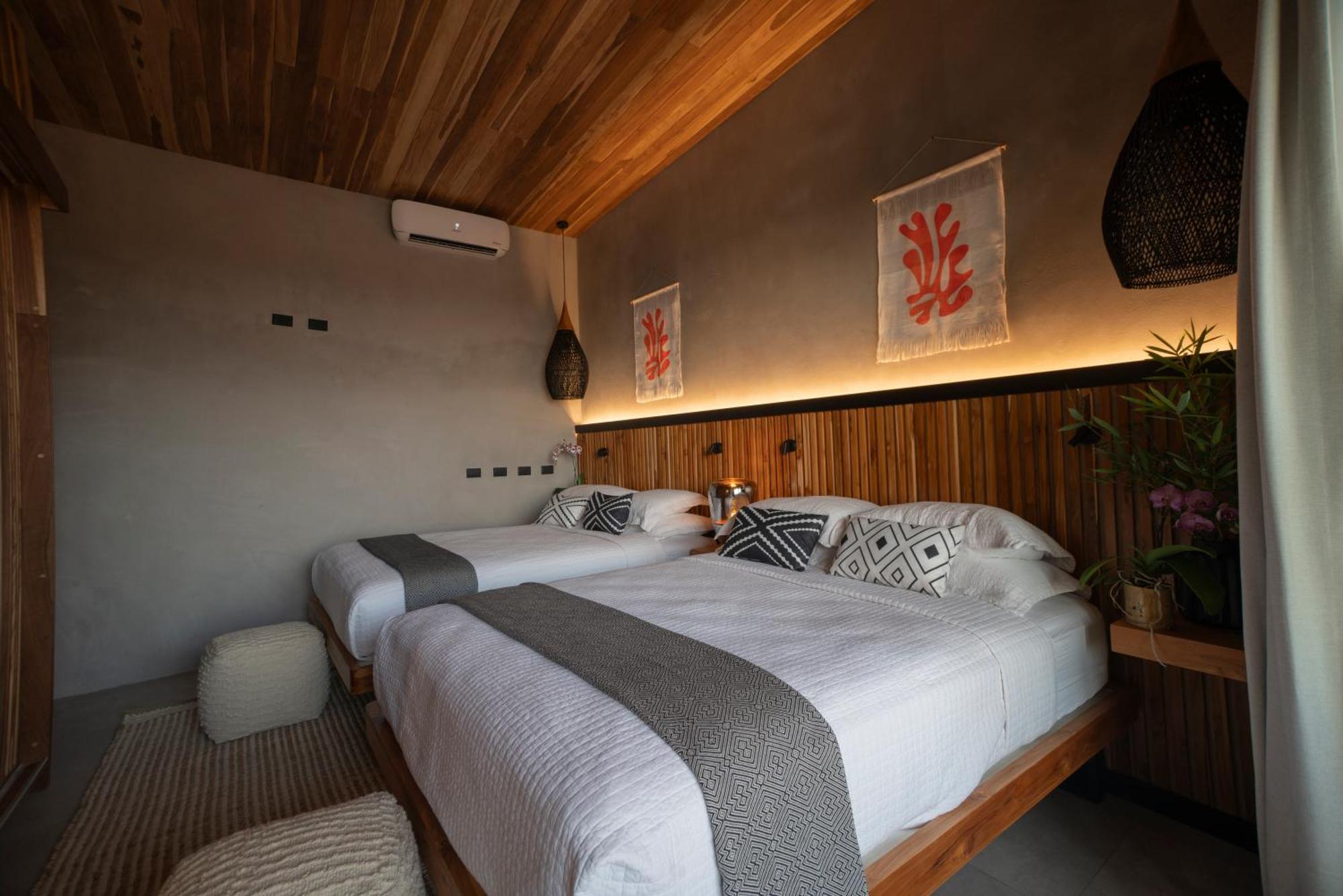 Lodge Surf Synergy All-Inclusive Surf Retreat