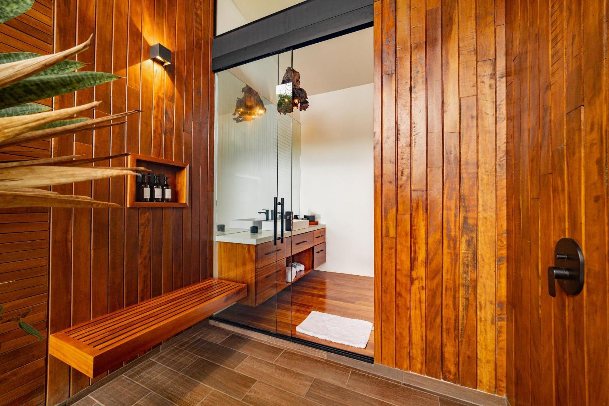 Ecolirios Boutique & Hotel Guacimo (Limon)