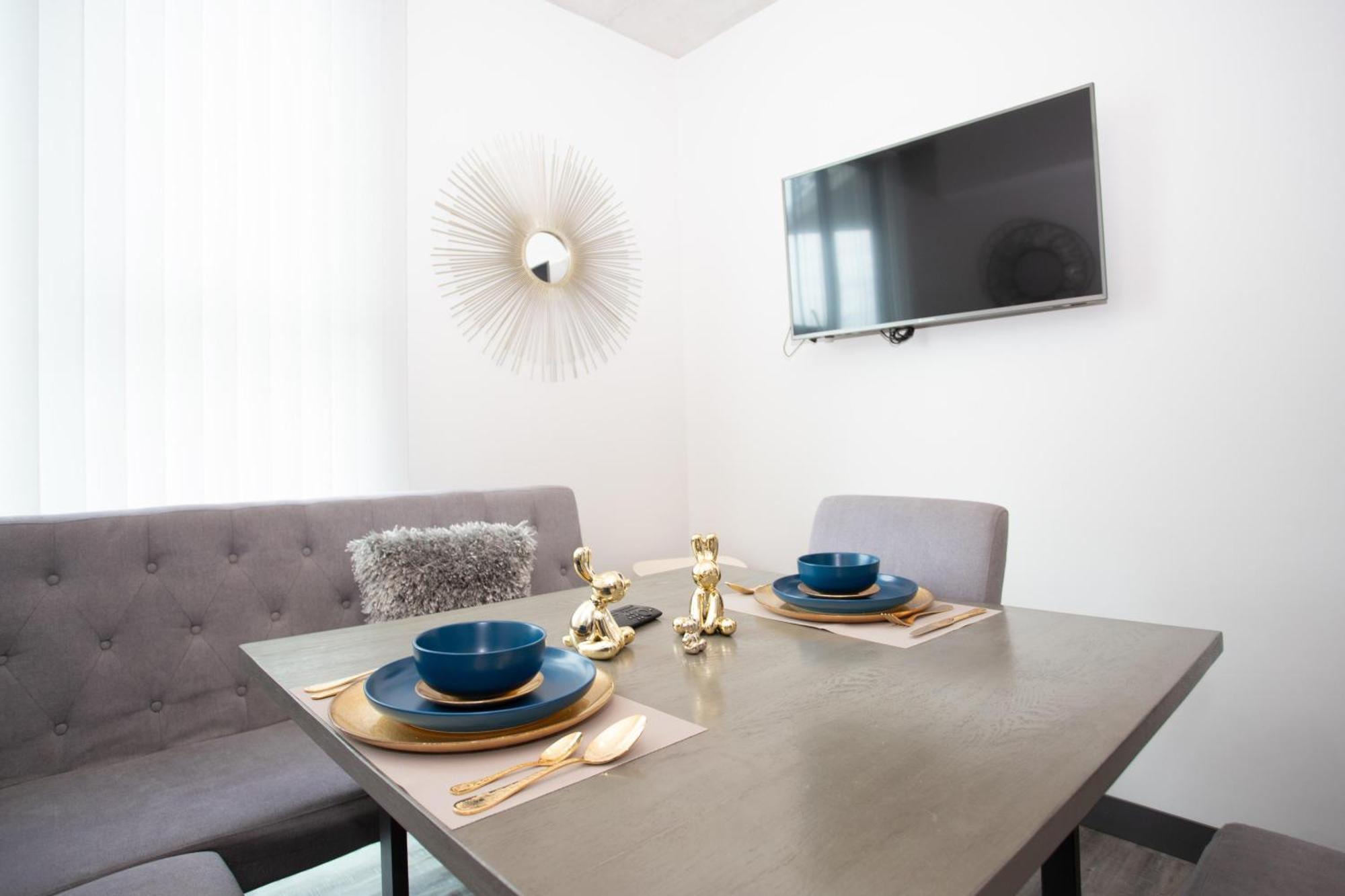 Apartment Gold Rabbit At 26, Views And Wonderland Vibes! Hatillo (San Jose)