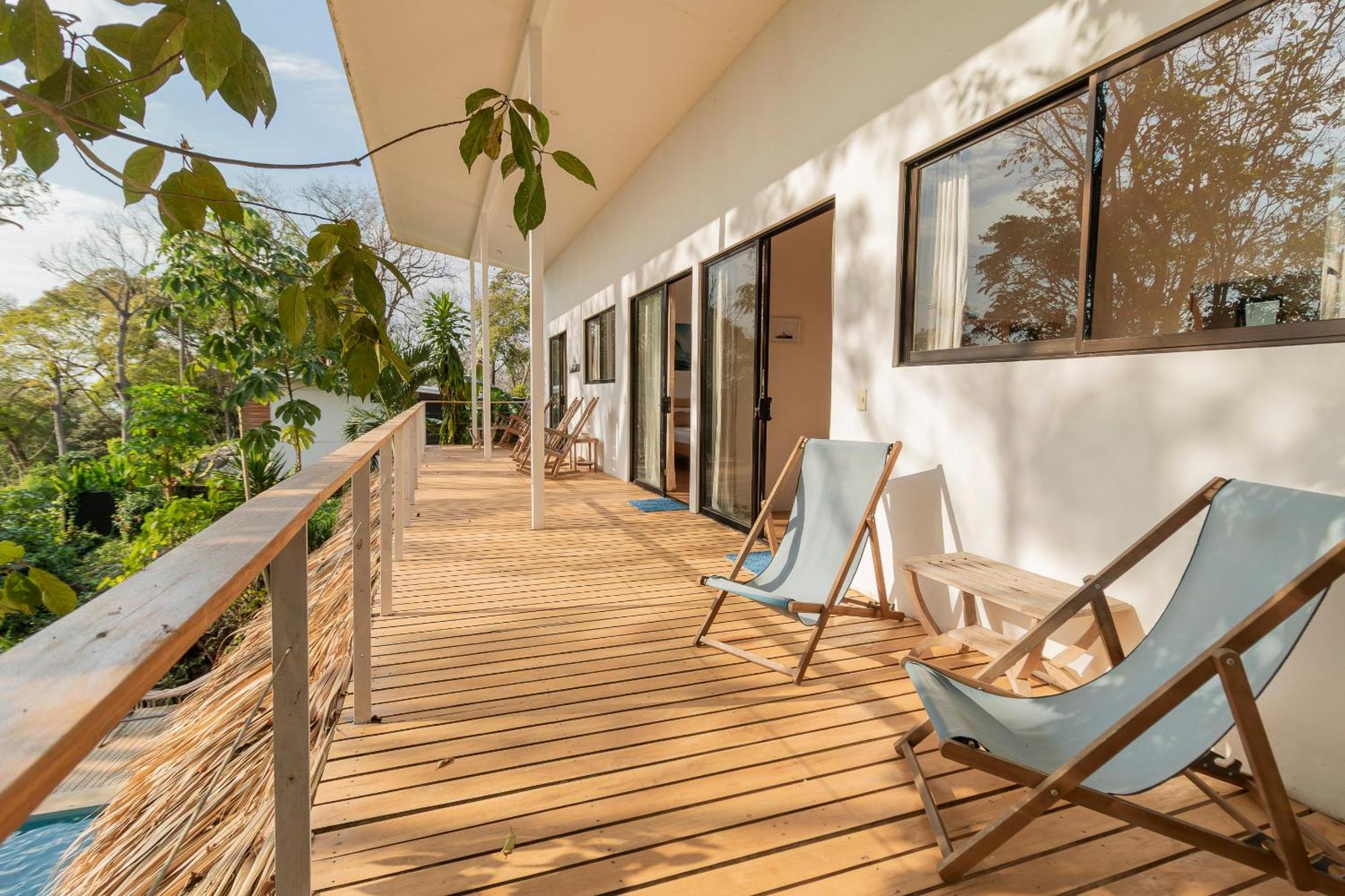 La Sana Surf Hotel, New Management, Few Mn Drive To The