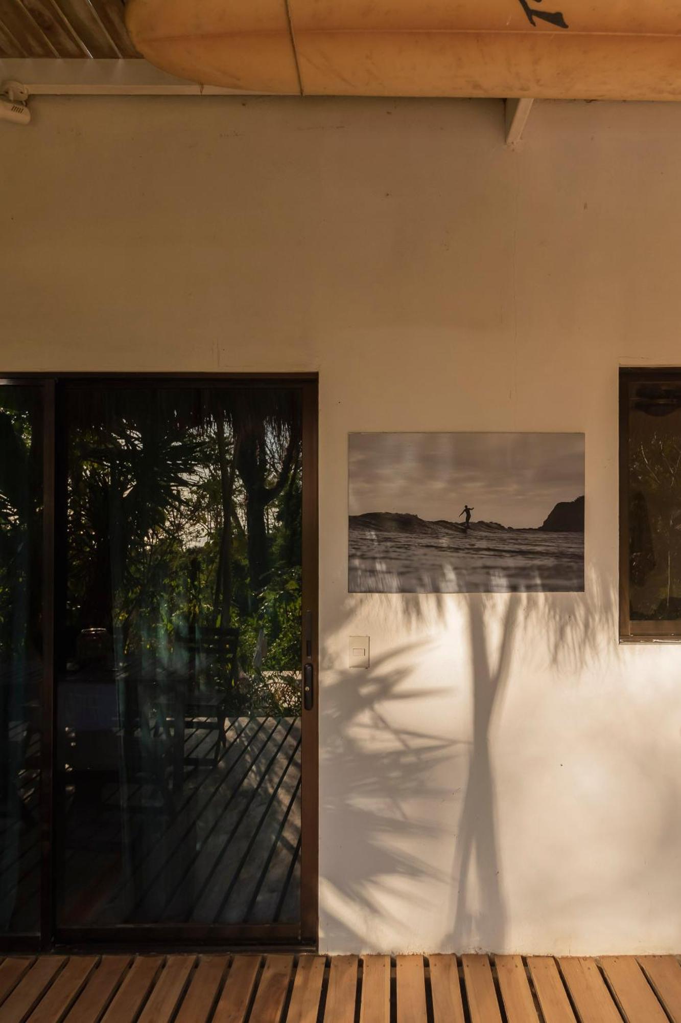 La Sana Surf Hotel, New Management, Few Mn Drive To The Playa Santa Teresa (Puntarenas)