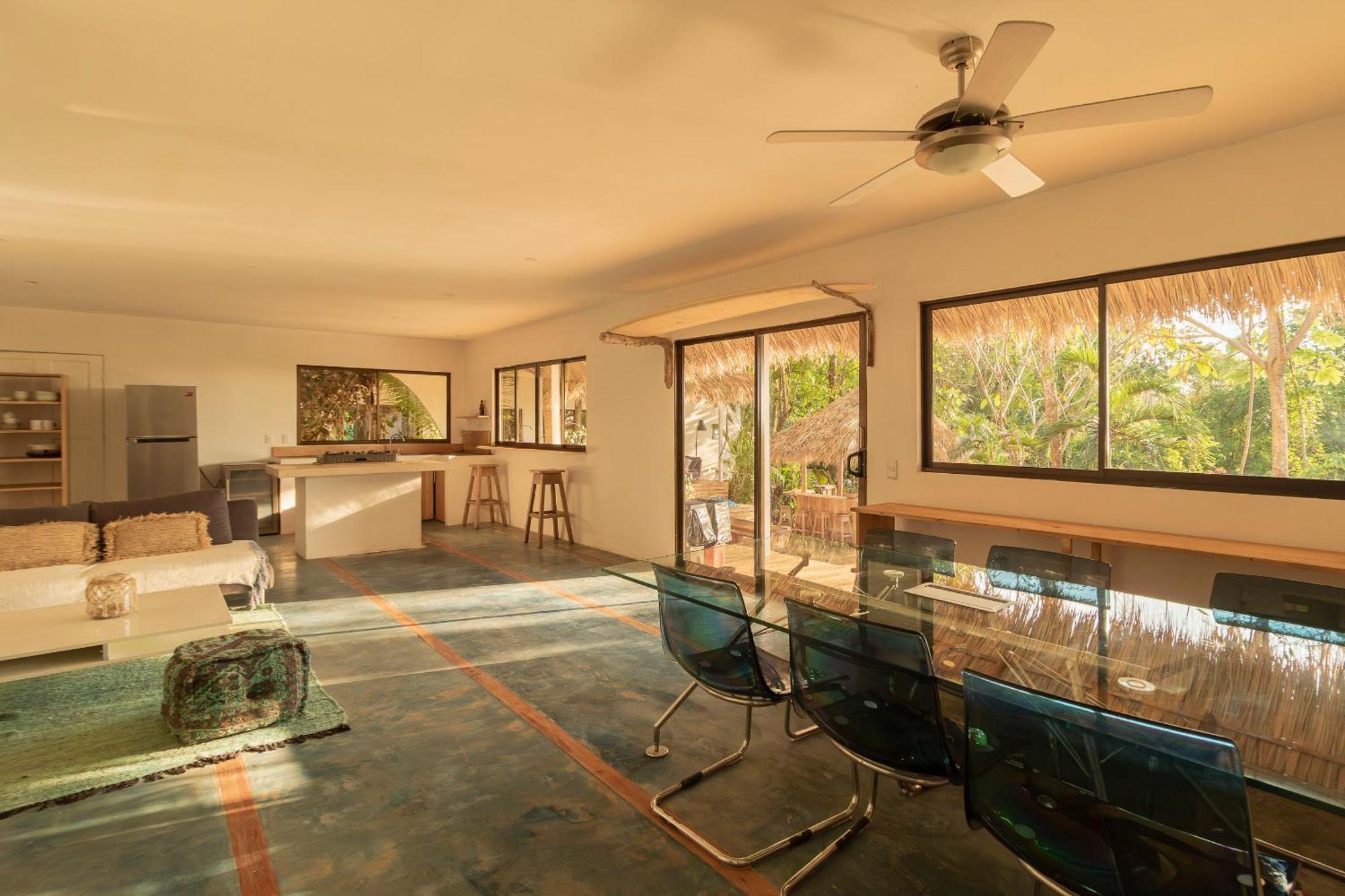 La Sana Surf Hotel, New Management, Few Mn Drive To The 3*