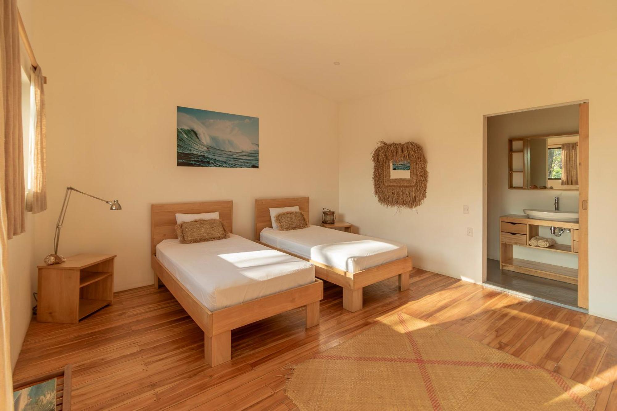 Hotel La Sana Surf Hotel, New Management, Few Mn Drive To The