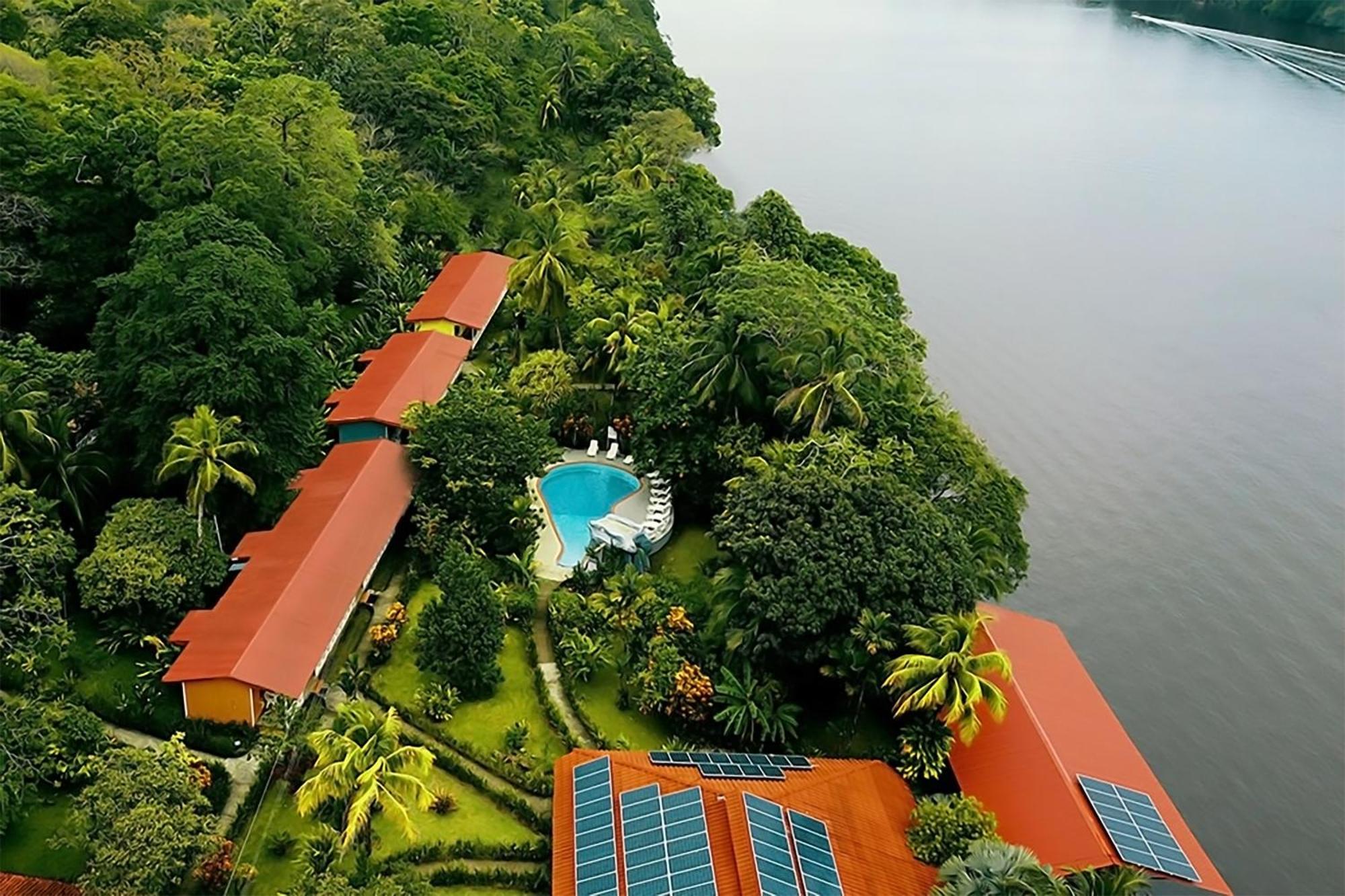 Valverde Glamping & Lodge