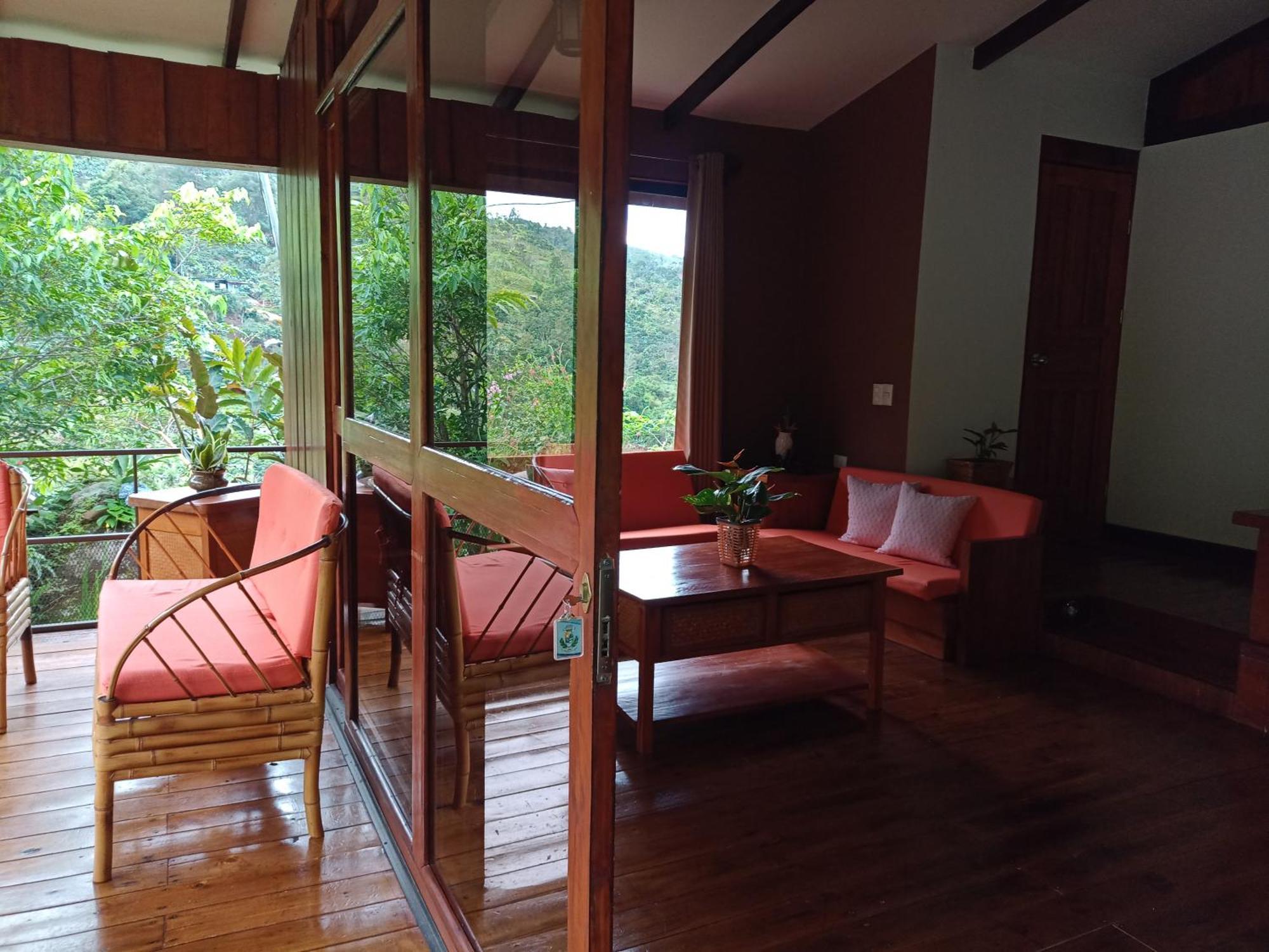 Lodge Aloha Chirripo *