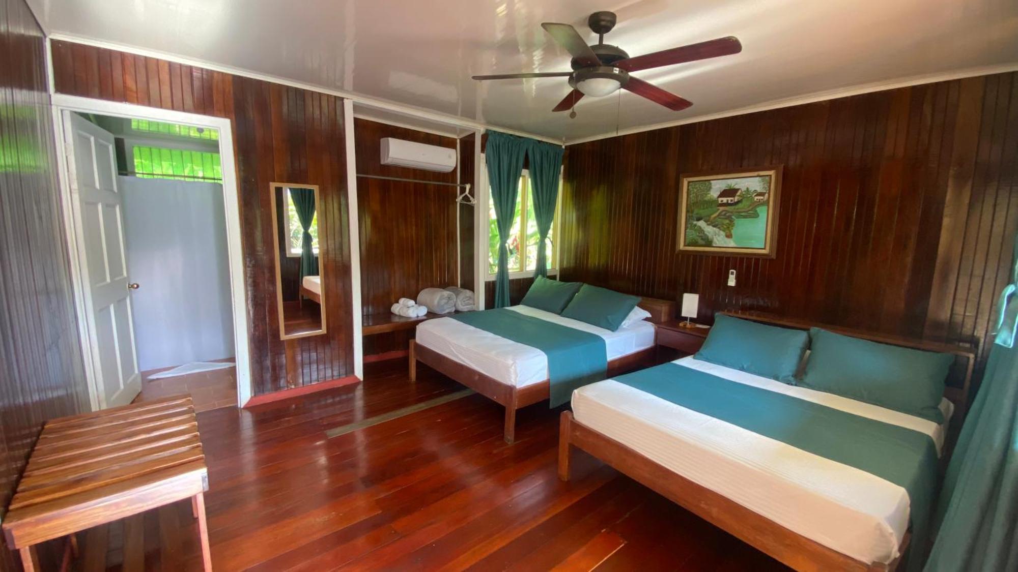 Valverde Glamping & Lodge *
