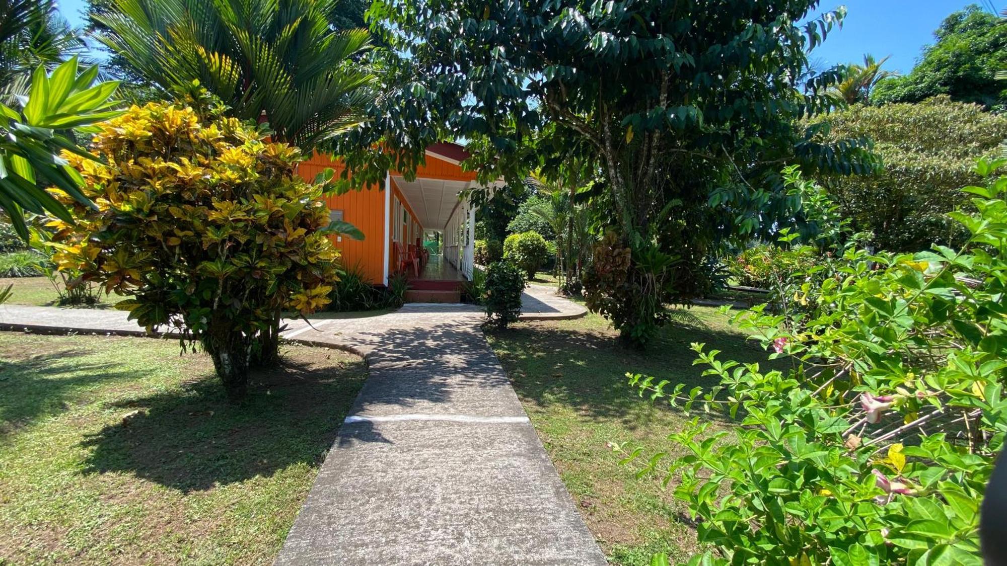 Valverde Glamping & Lodge *