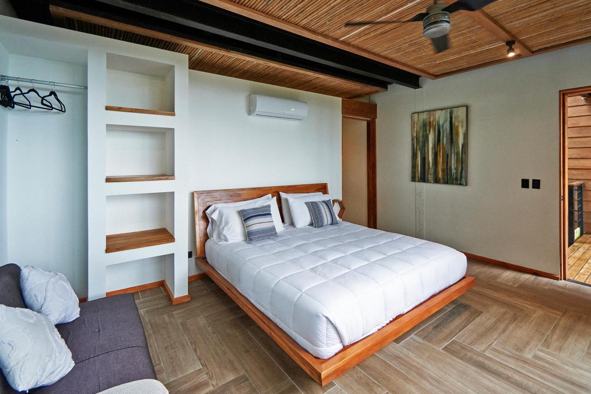 Selva Ocean View Luxury Villa *