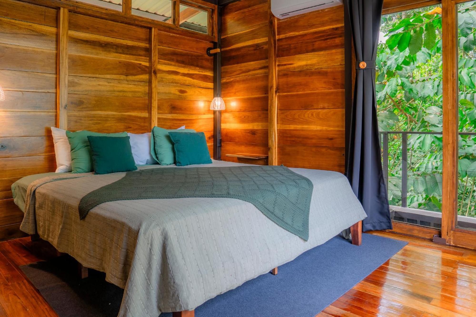 Arenal Getaway