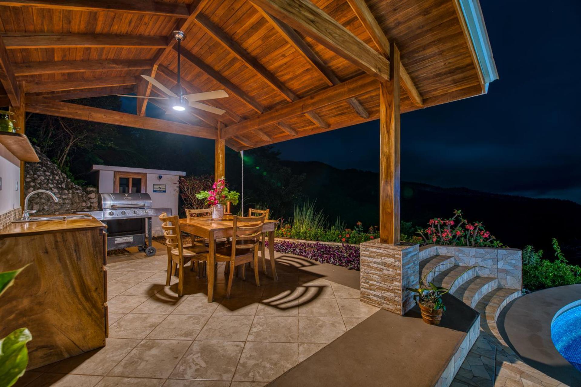 The Retreat At Blue Mountain Farms Villa
