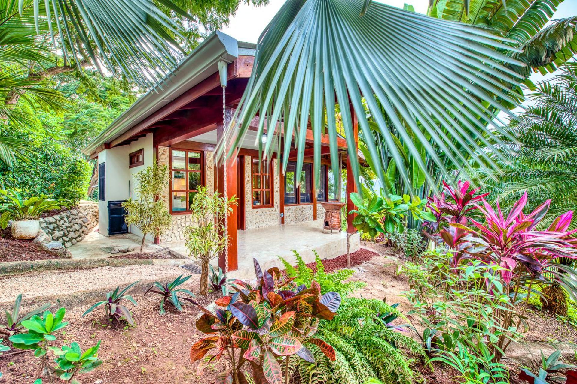 The Retreat At Blue Mountain Farms * Samara
