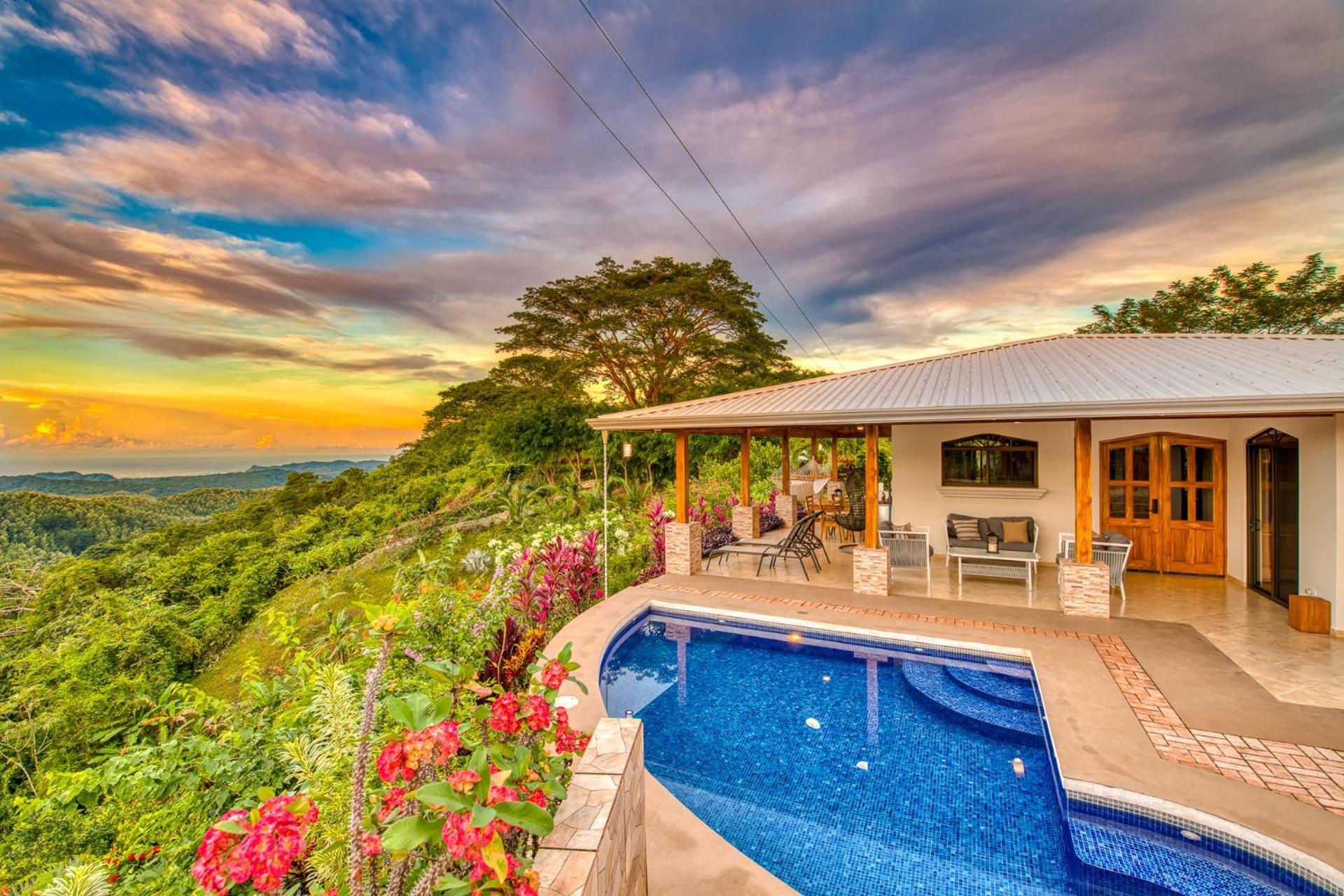 The Retreat At Blue Mountain Farms Villa *