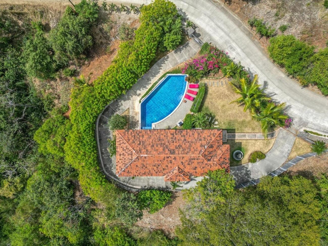 Playa Potrero - Great With Spectacular Sunsets - De Oro Villa Potrero (Guanacaste)