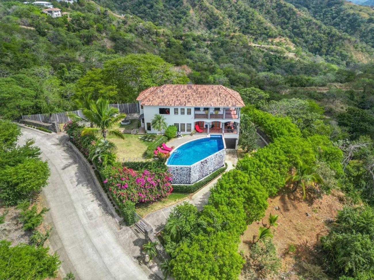 Playa Potrero - Great With Spectacular Sunsets - De Oro Villa