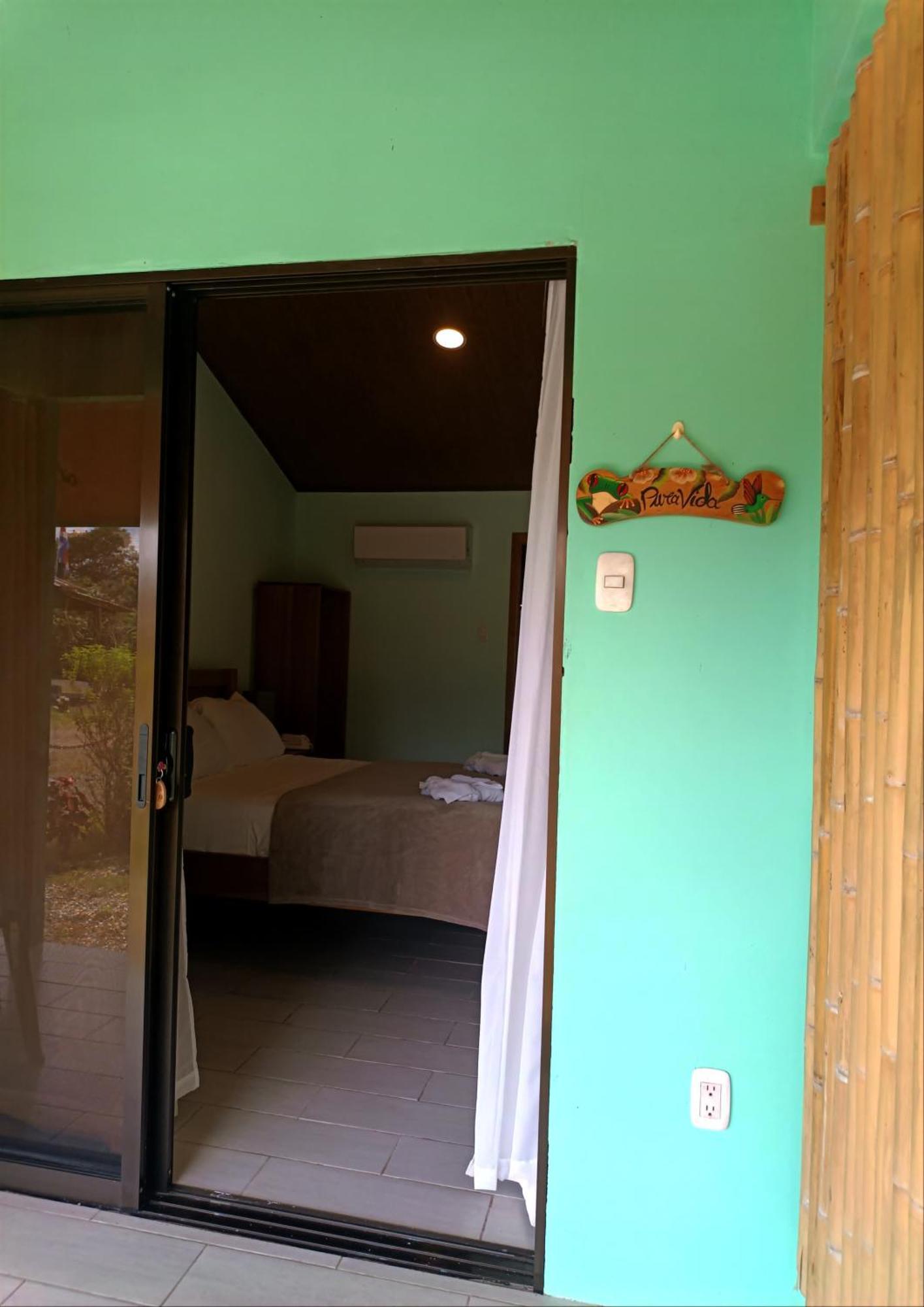 Hotel Macaw *