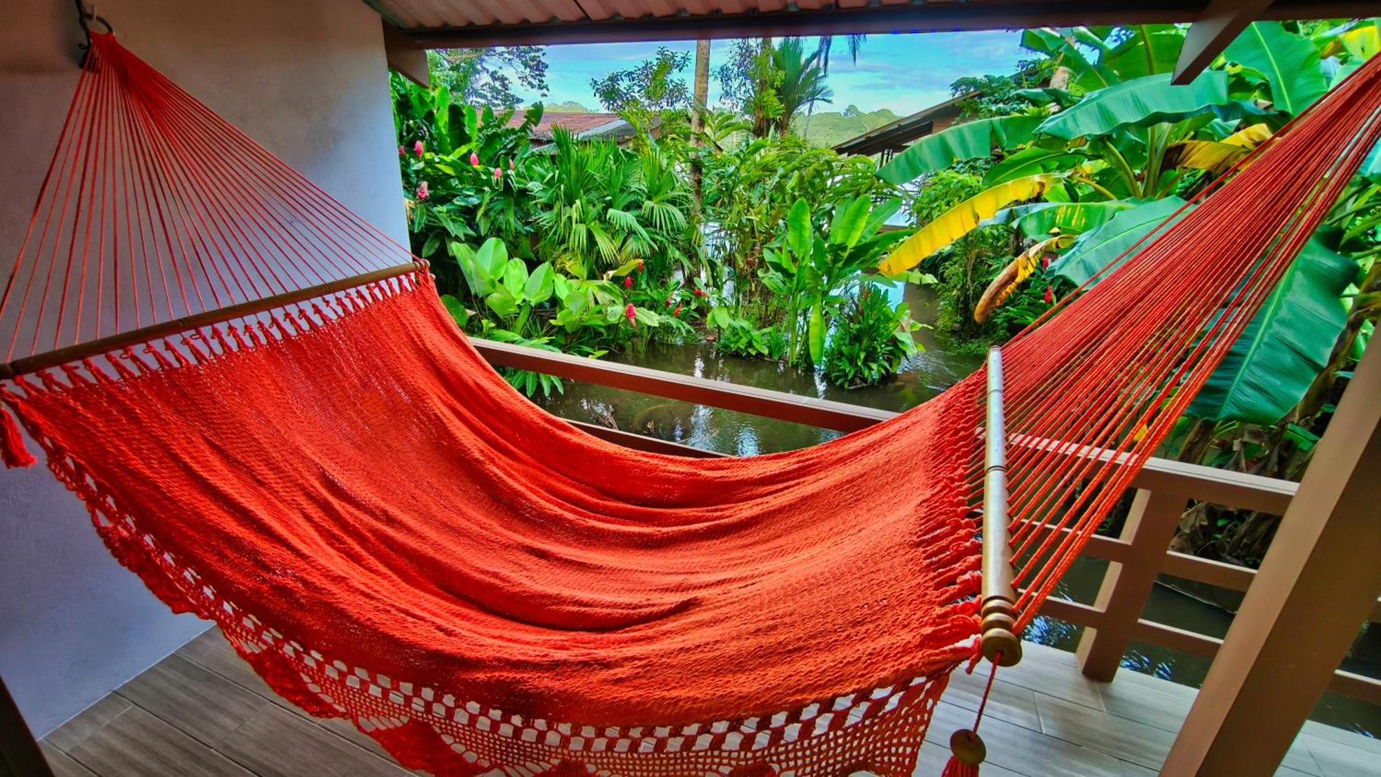 Lodge Valverde Glamping & Tortuguero