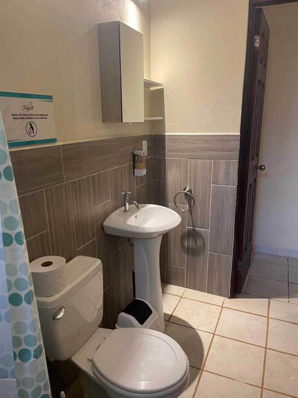 Bed & Breakfast Casa Tropical Playa Grande