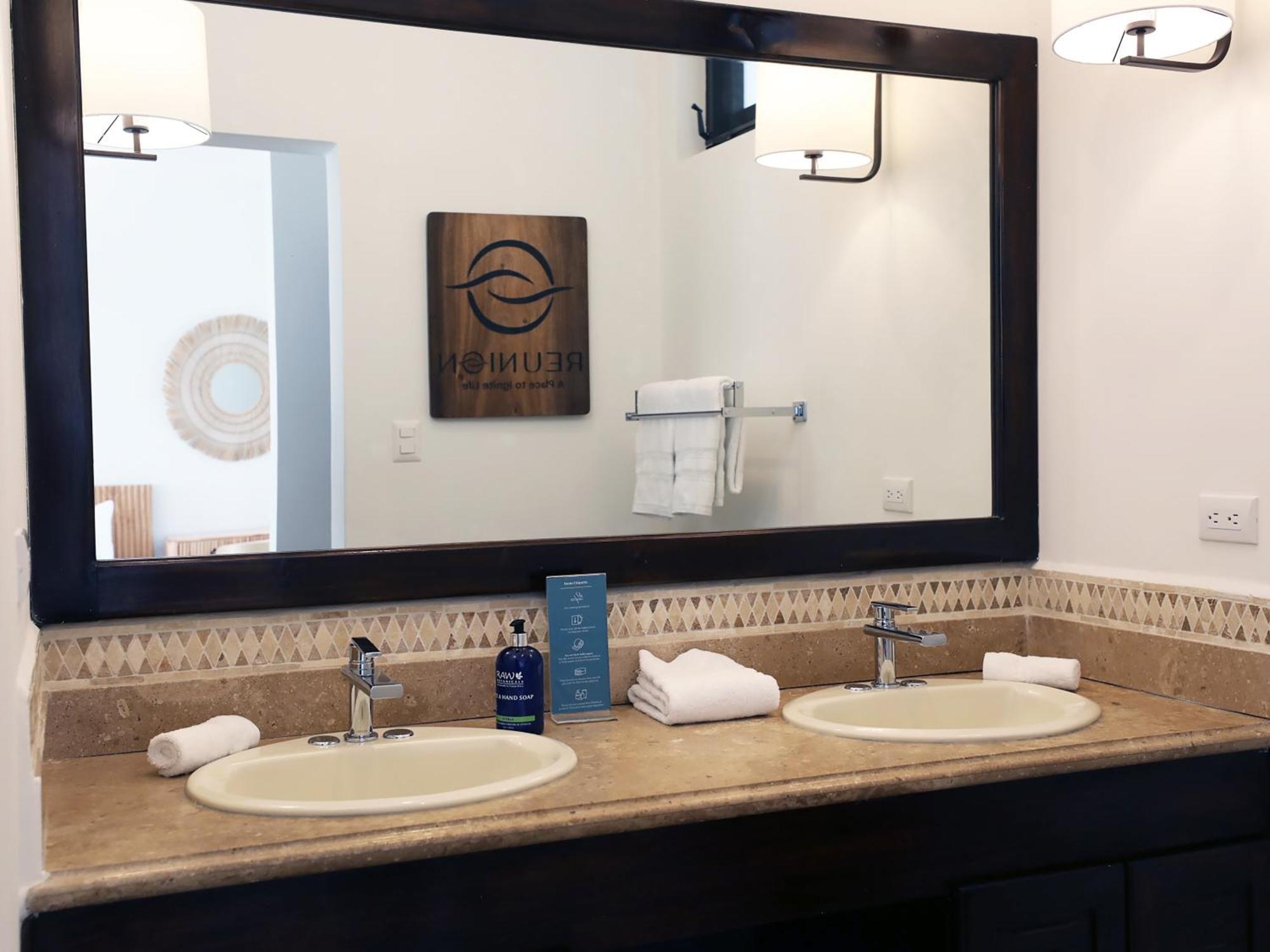 Hotel Reunion And Wellness Center Playa Danta