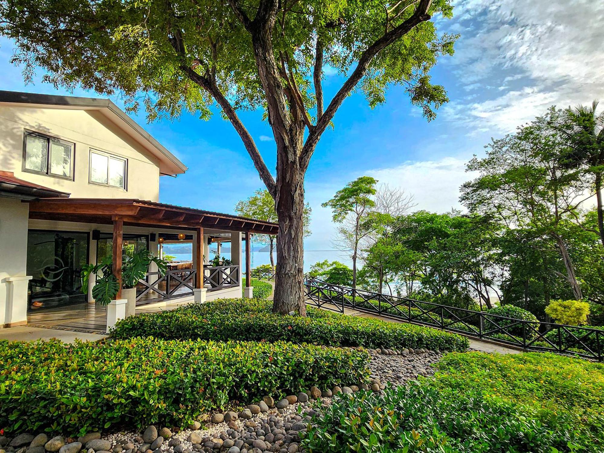 Reunion And Wellness Center Playa Danta