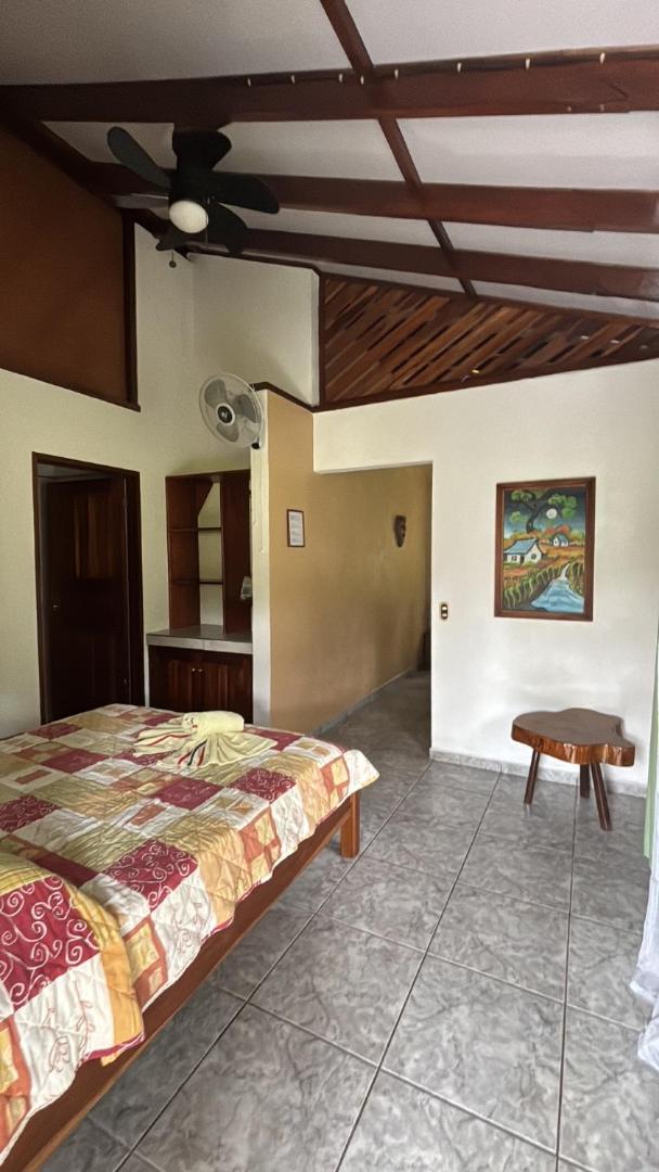 Hotel Suizo Loco &