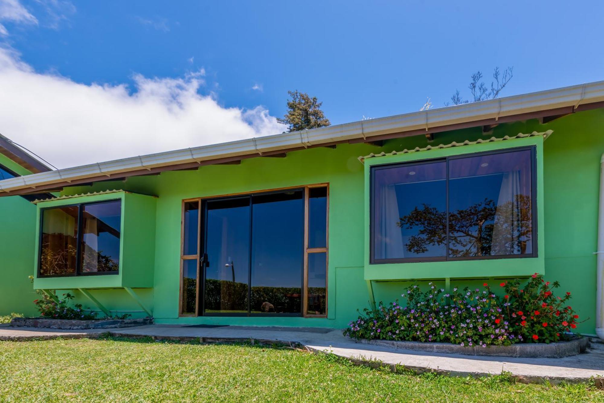 Farm stay Cabinas Capulin & Farm Monteverde
