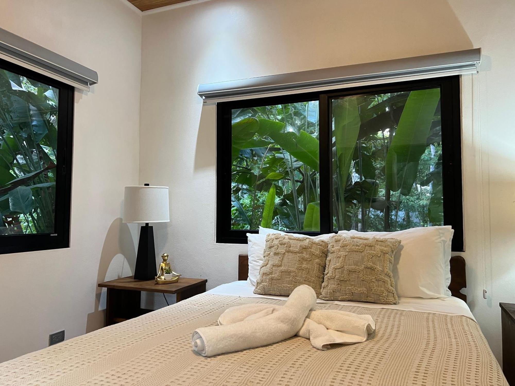 Resort Dragonfly Beachfront Villas-adult Only