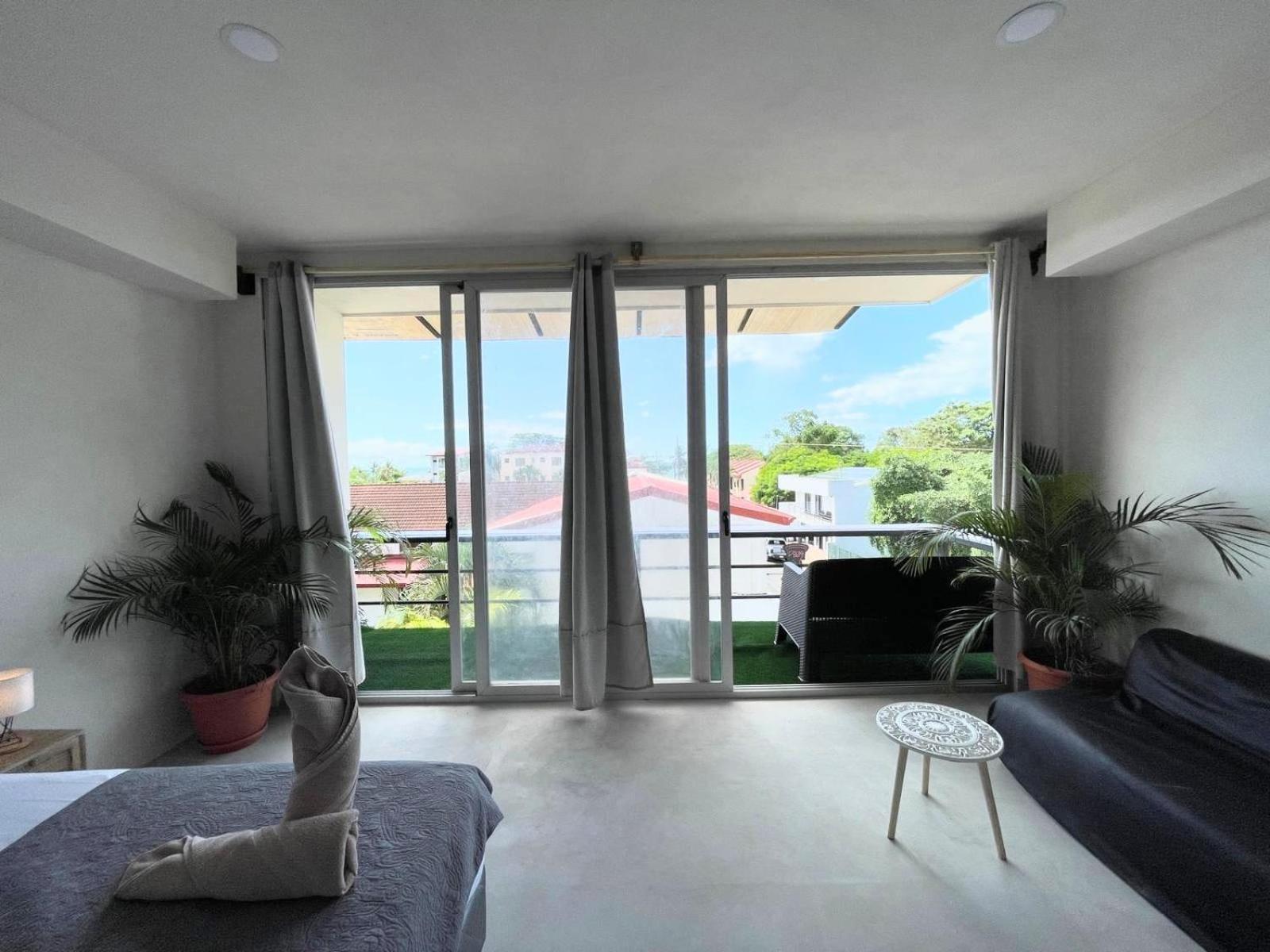 Lofts And Surf Apartment *