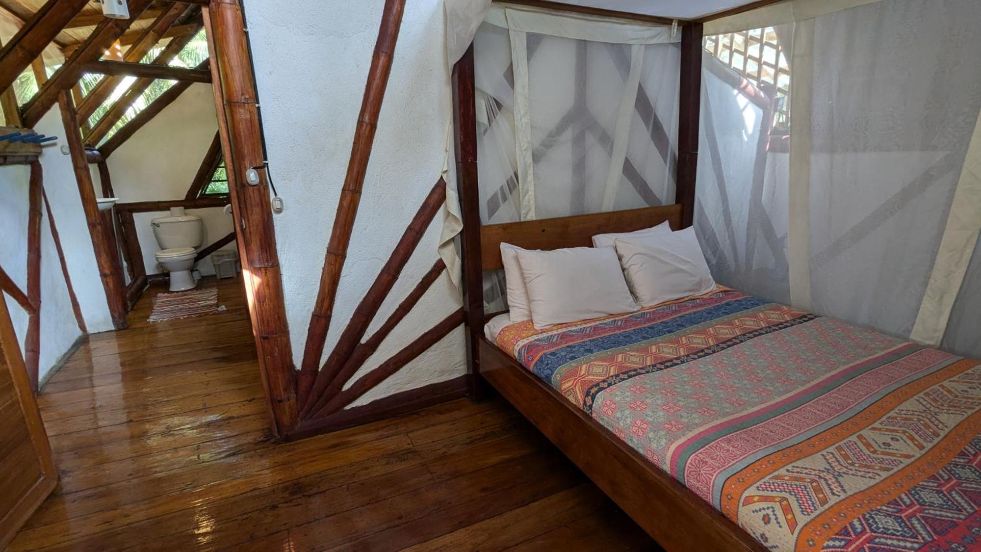Tree House Beachfront Lodge