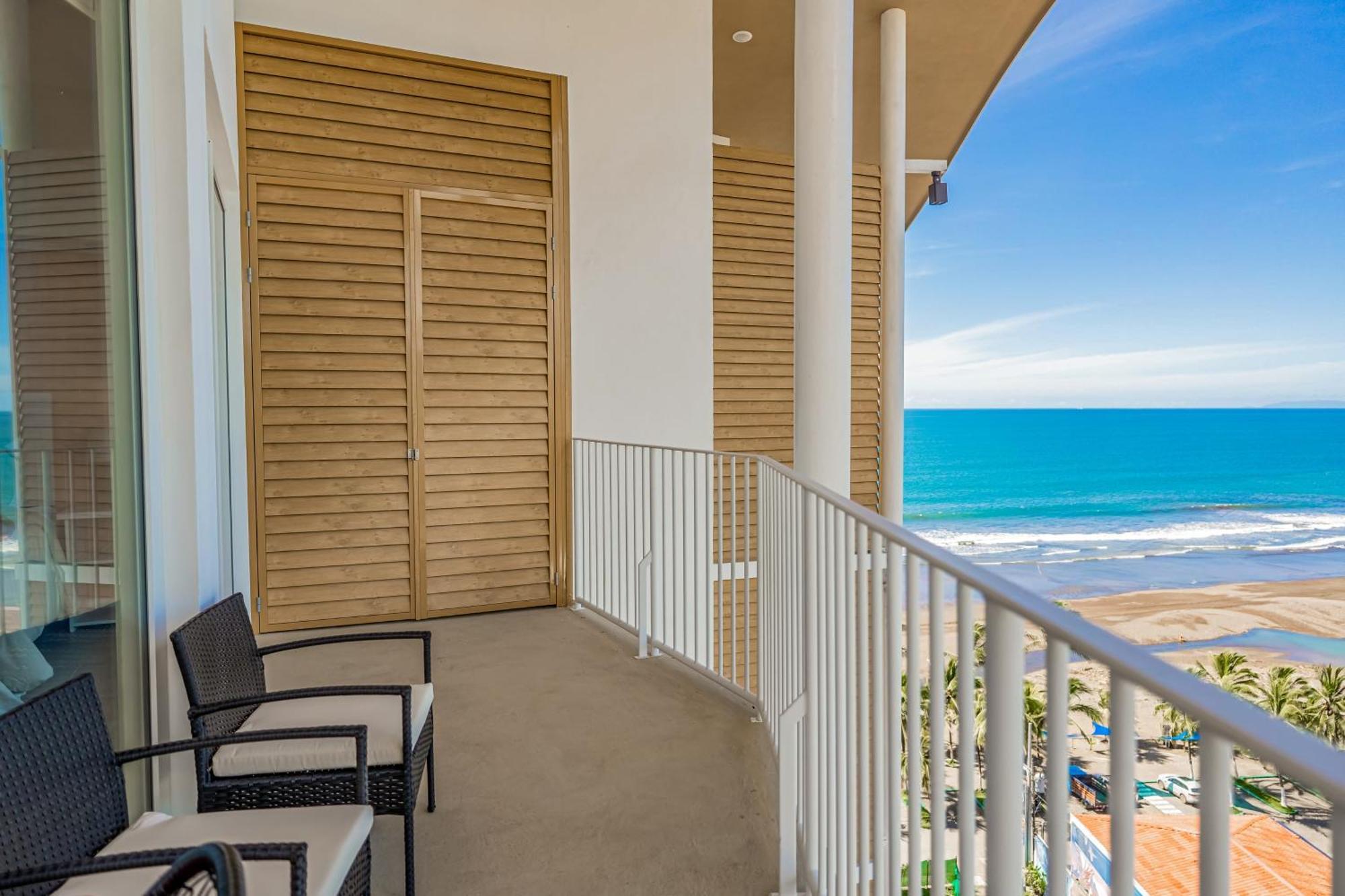 Nautical Breeze At Pacific Point Jaco