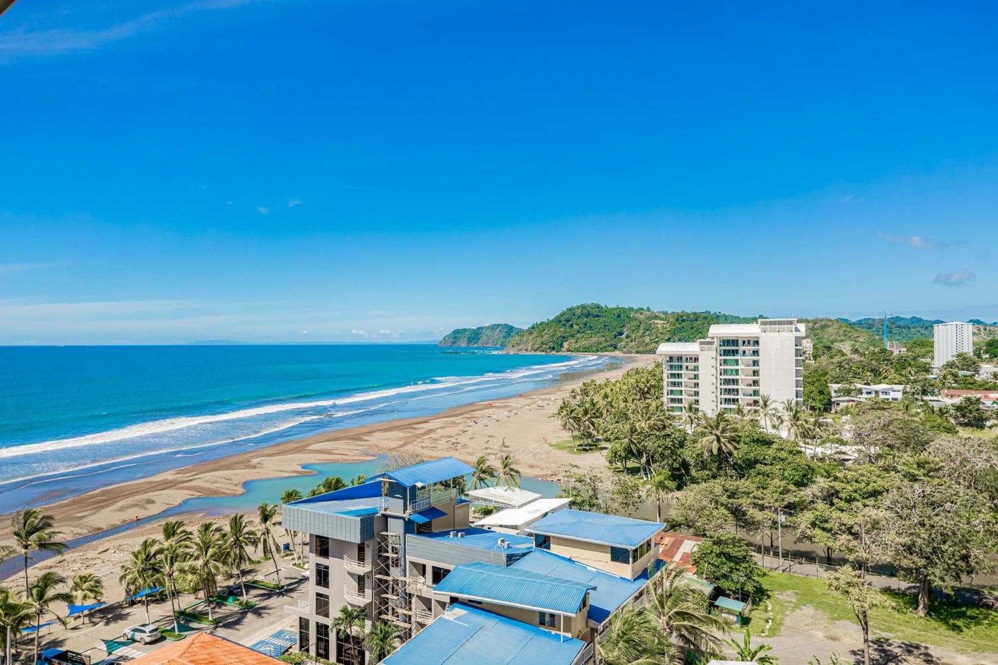 Hotel Nautical Breeze At Pacific Point *