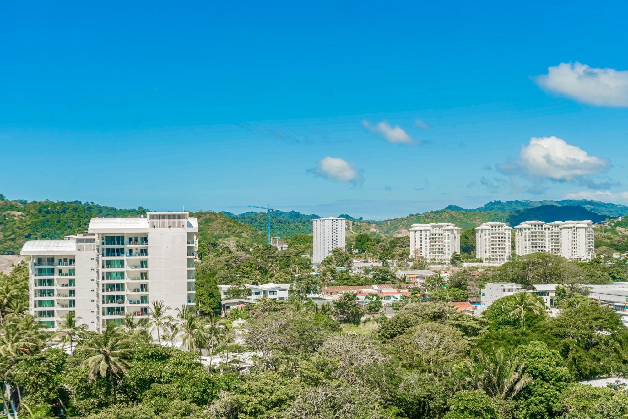 Hotel Nautical Breeze At Pacific Point *
