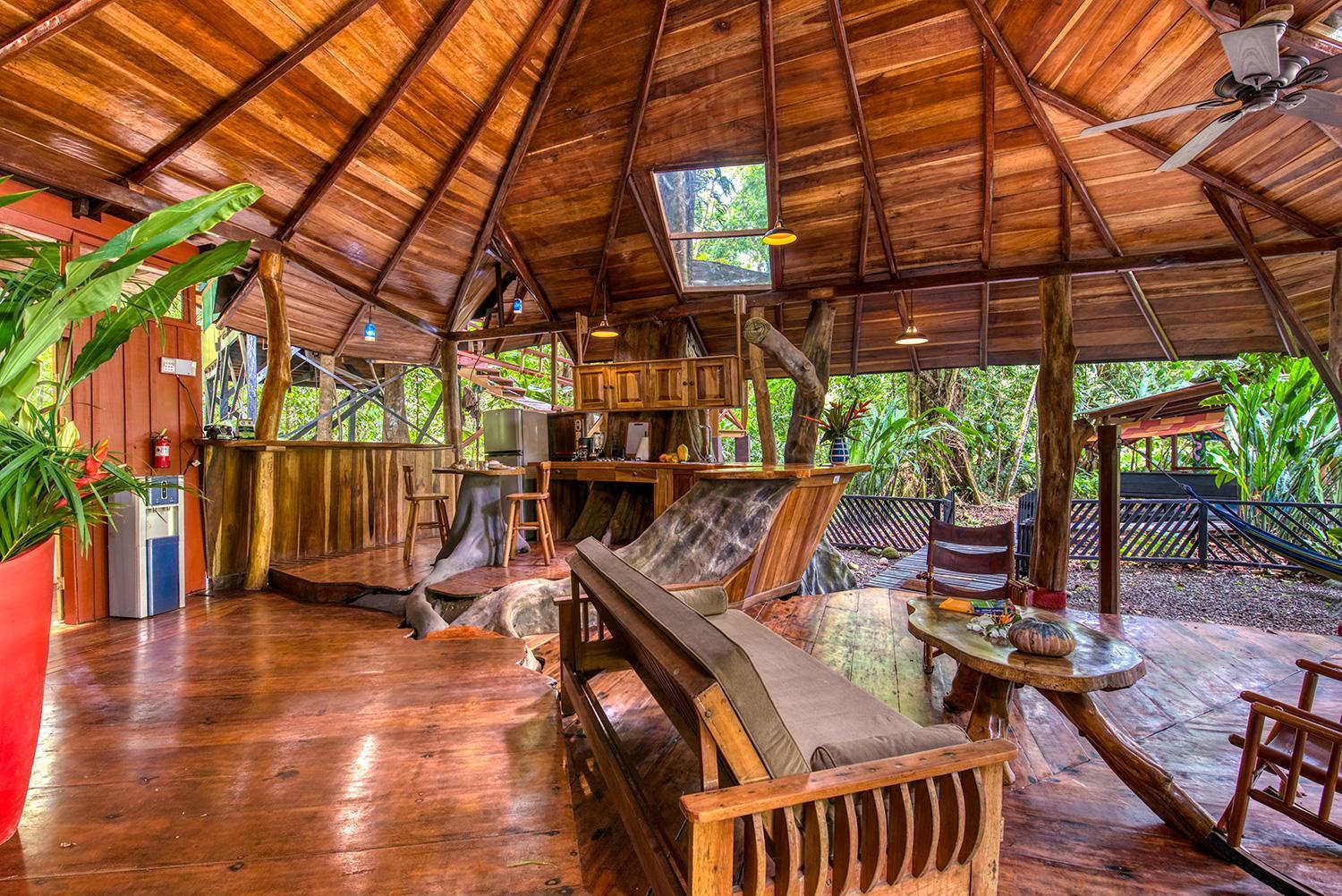 Tree House Beachfront Lodge Puerto Viejo de Talamanca