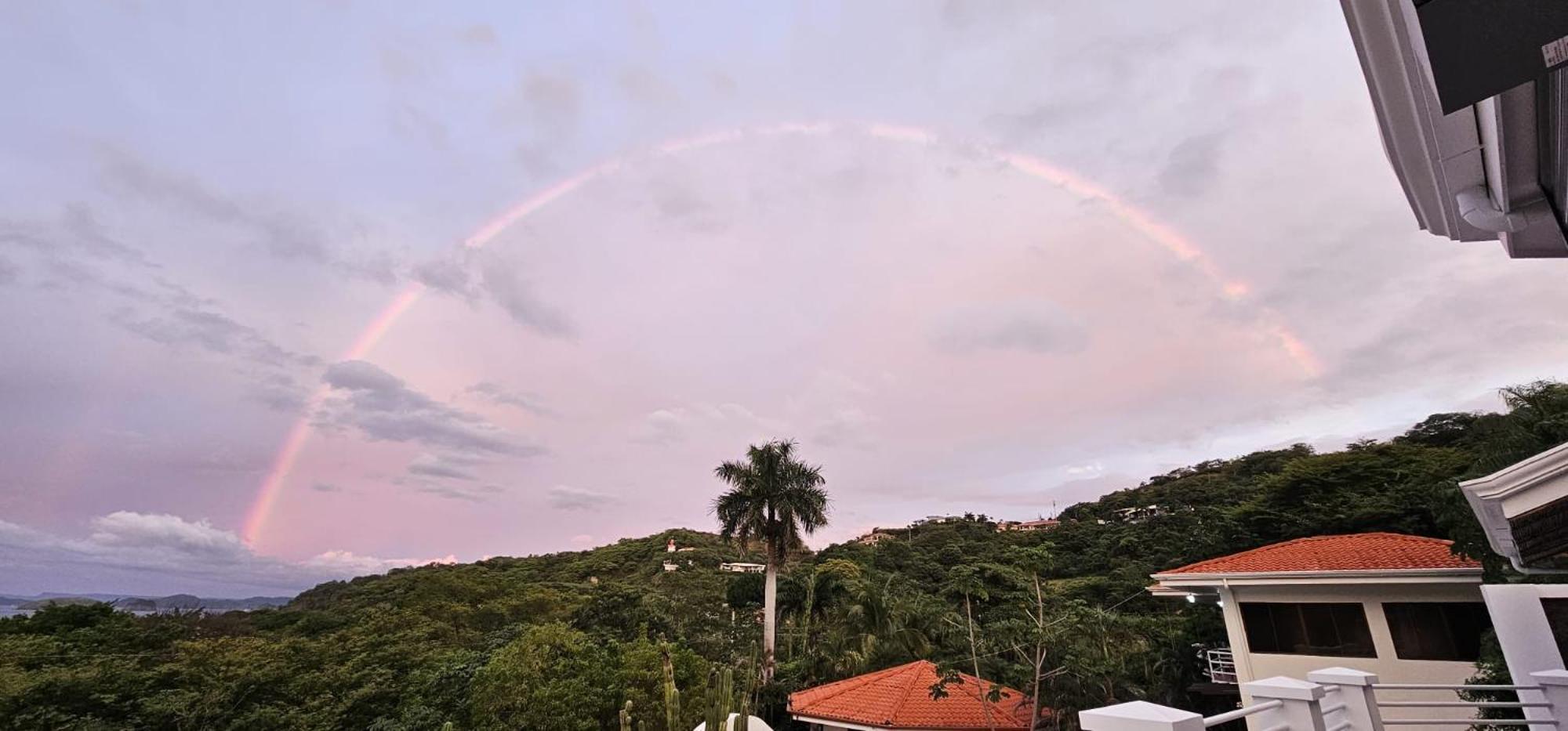 Pura Vida Villa