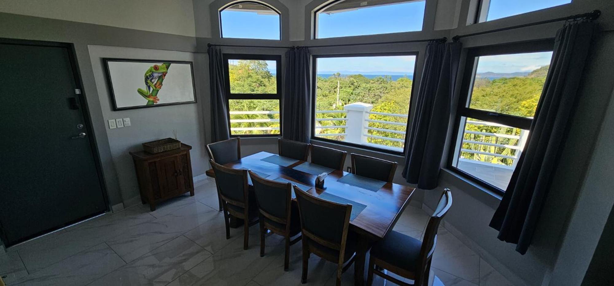 Pura Vida Villa