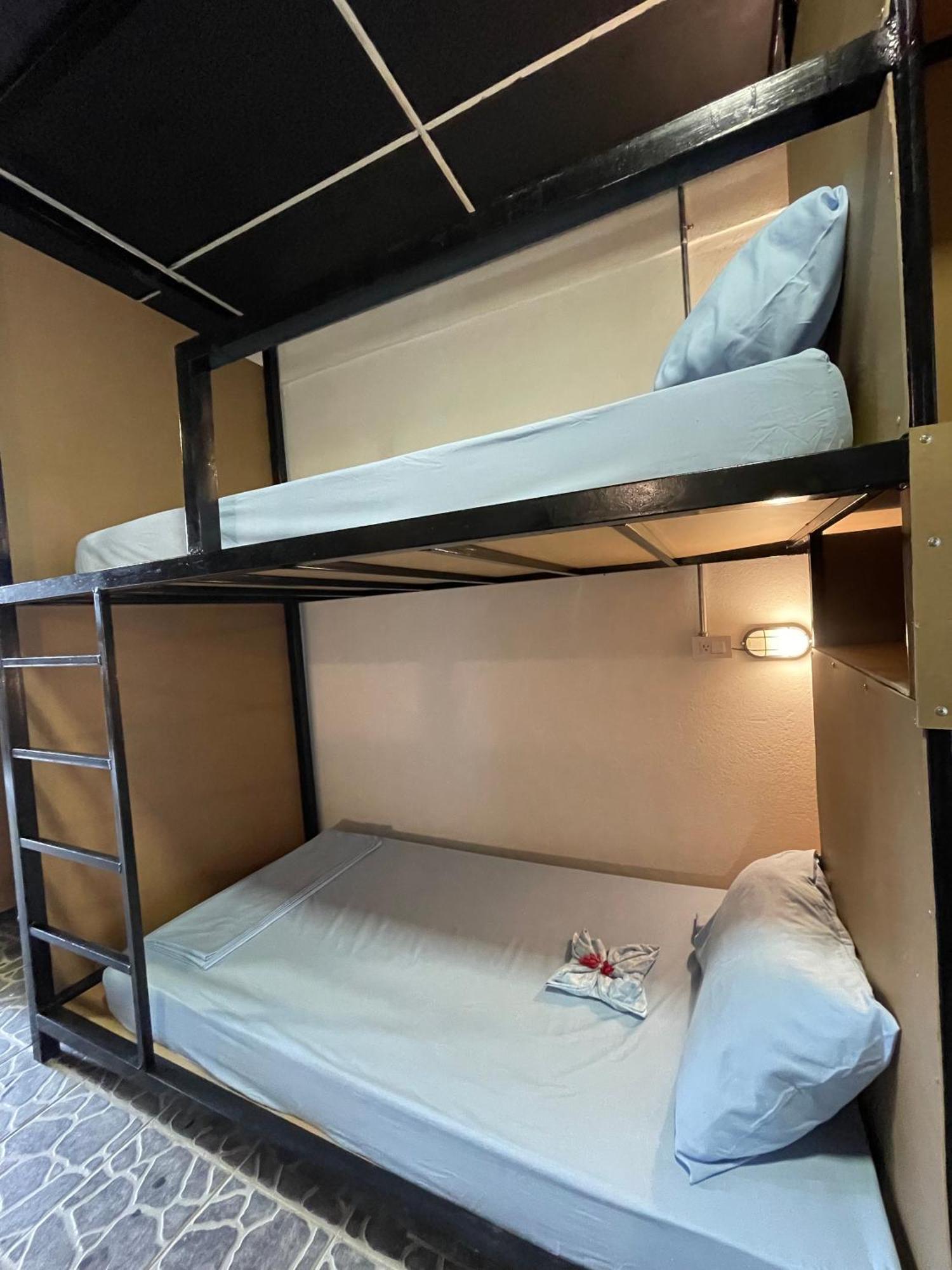 Asha Hostel