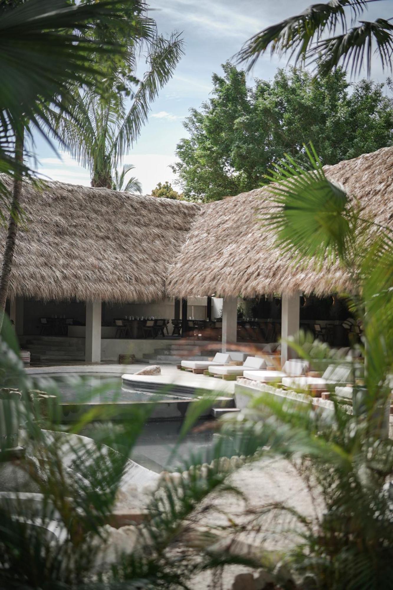 Esh - Adults Only Hotel 5*