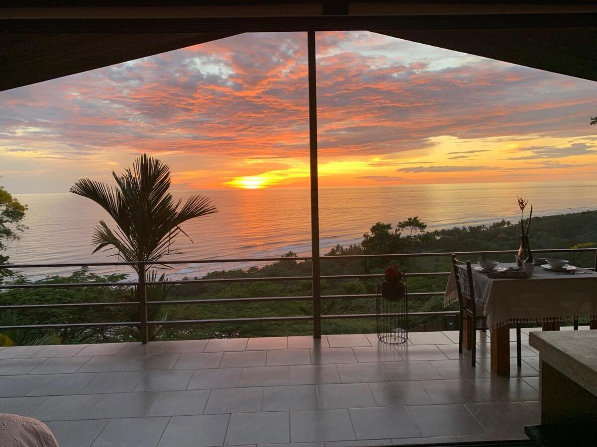 Del Mar 3 Spectacular Ocean View Savegre