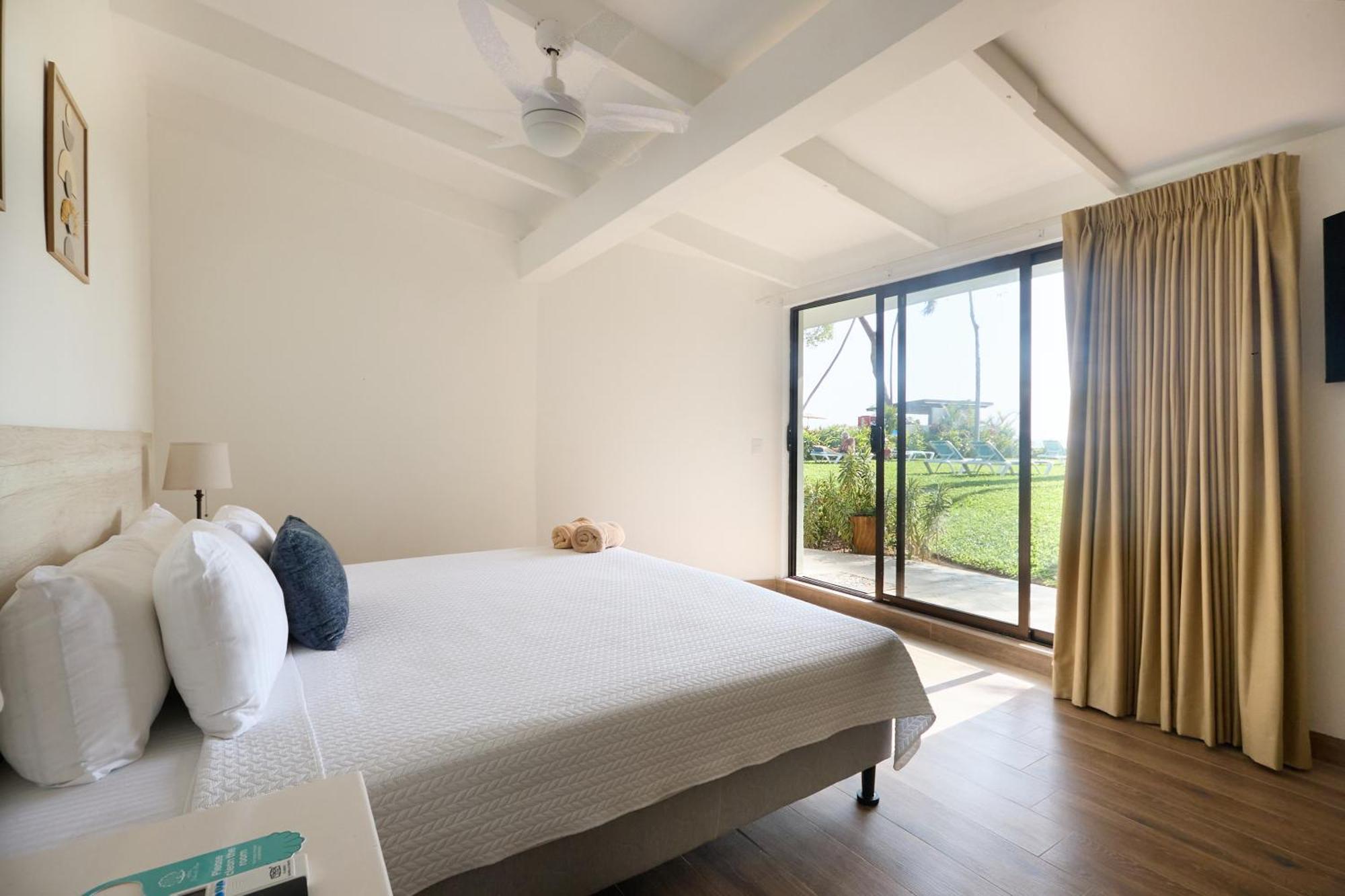 Hotel Perla De La Playa Beachfront Tamarindo