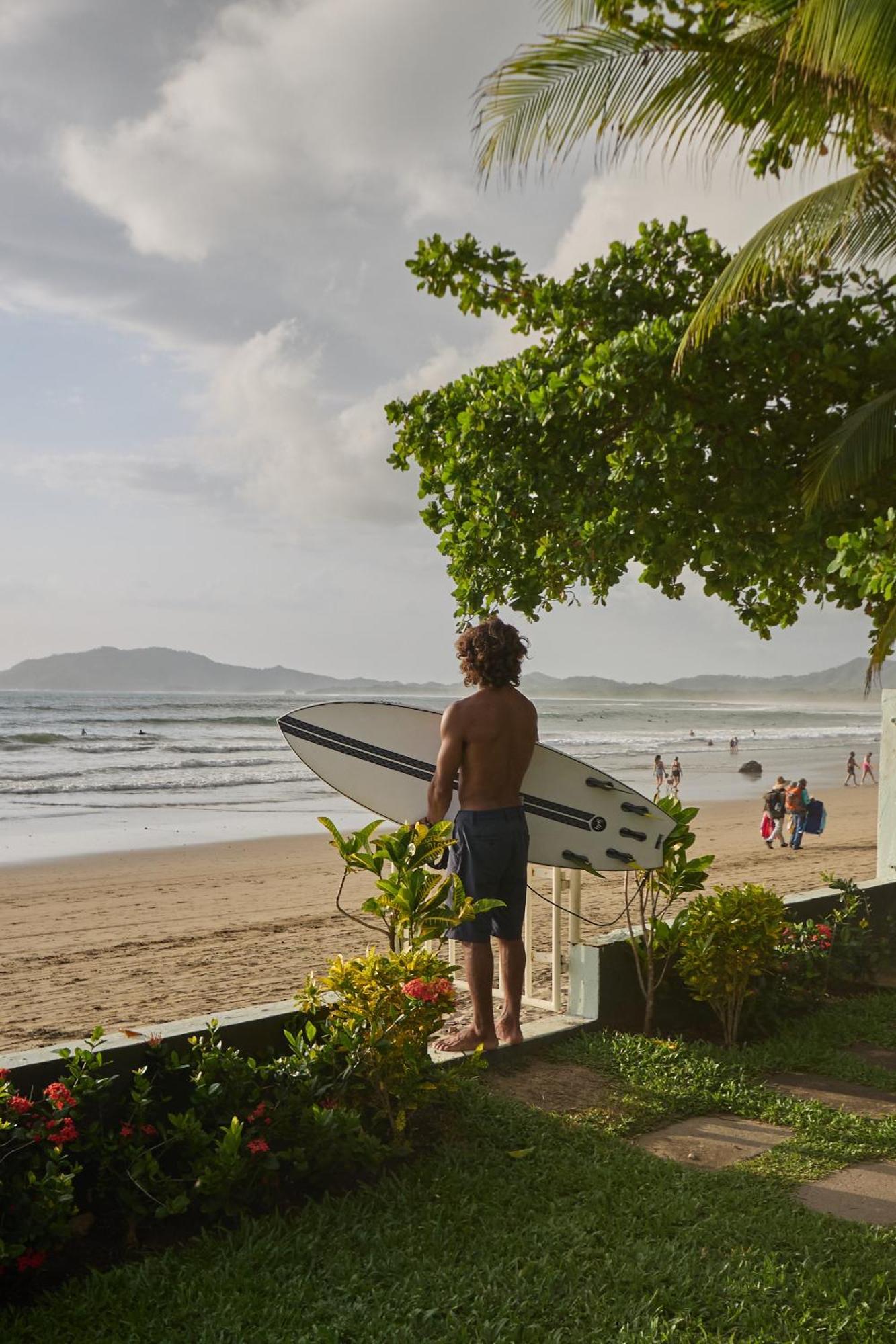 Perla De La Playa Beachfront Hotel *