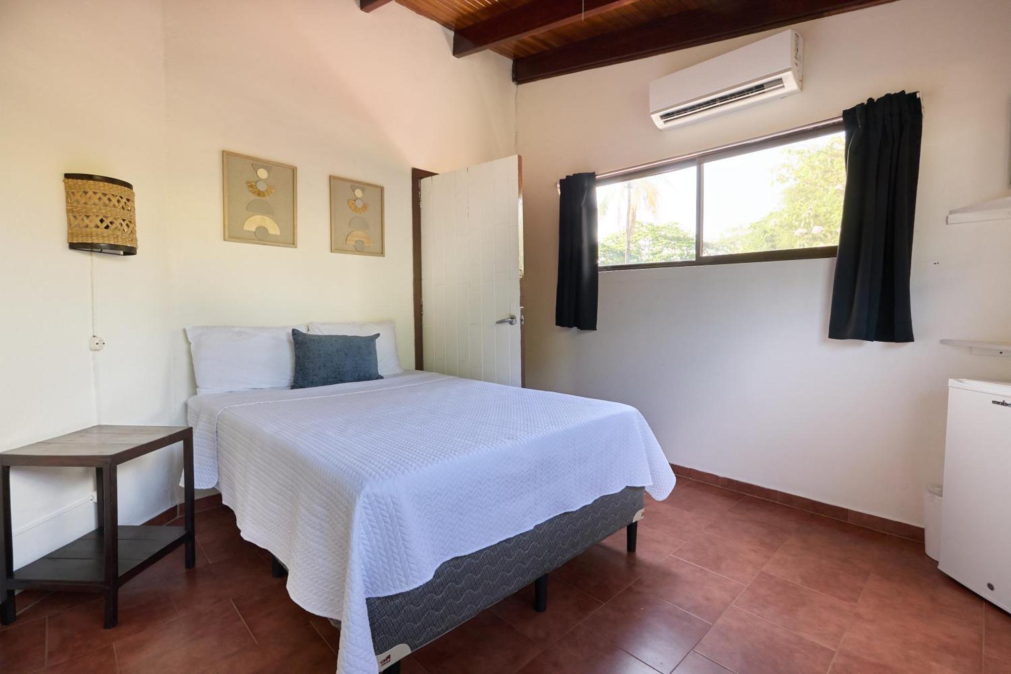 Hotel Perla De La Playa Beachfront