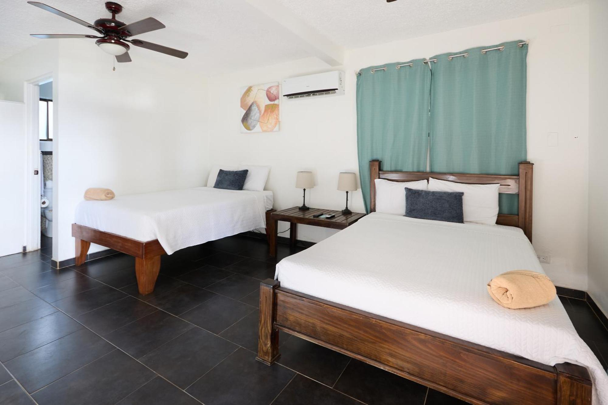 Perla De La Playa Beachfront