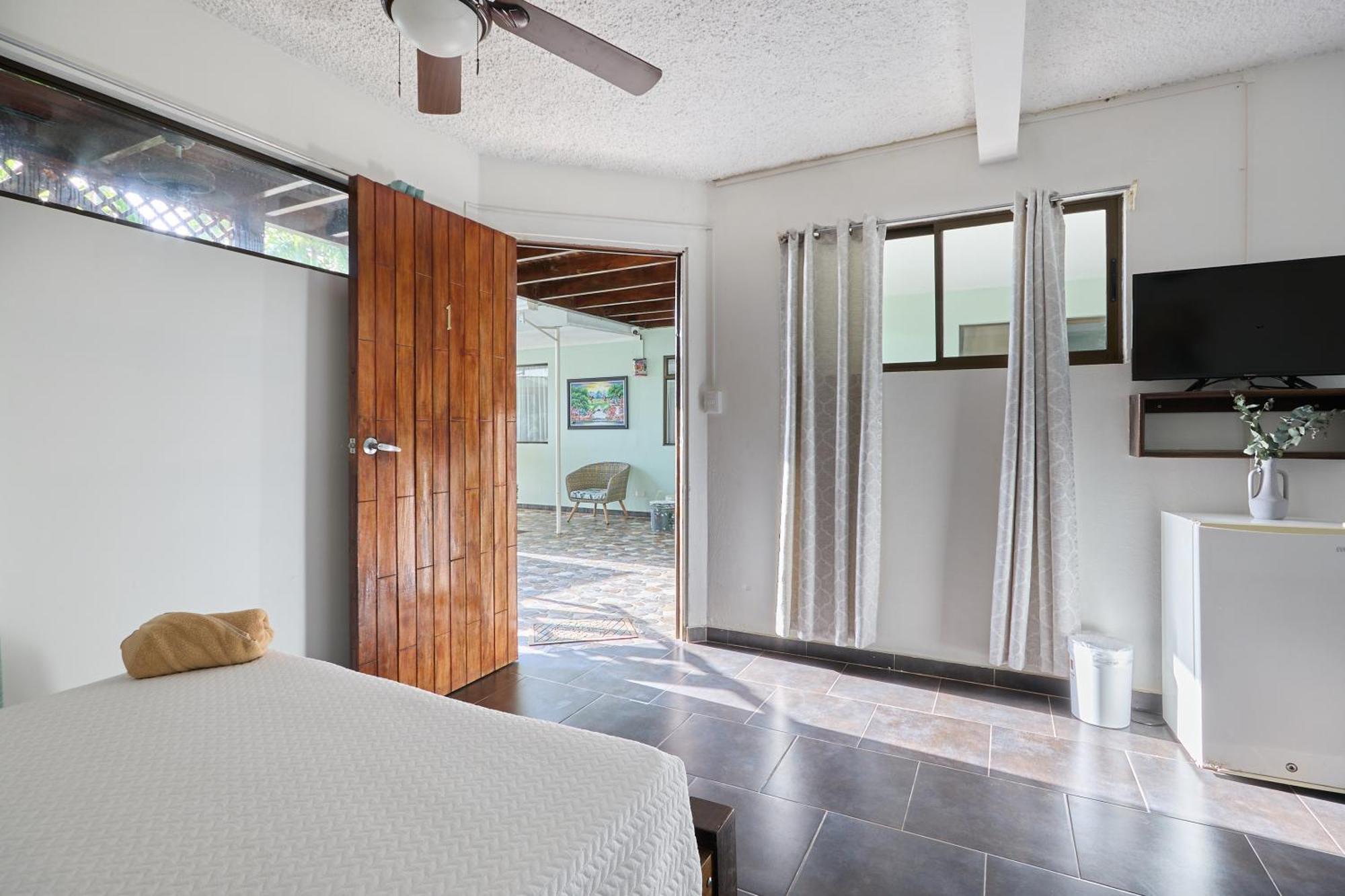 Perla De La Playa Beachfront * Tamarindo
