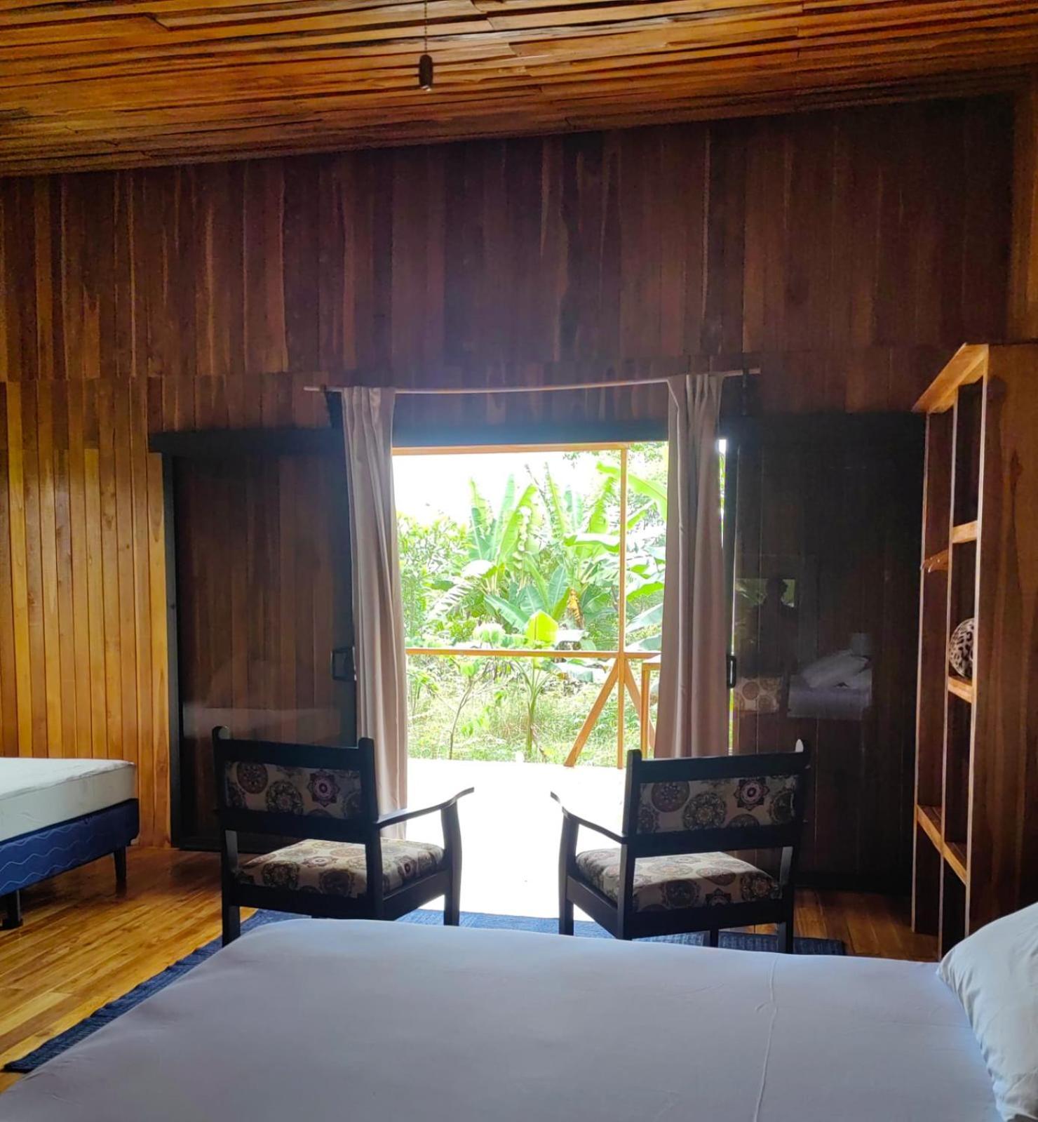 Lodge Onca Tours & Treehouses Katira