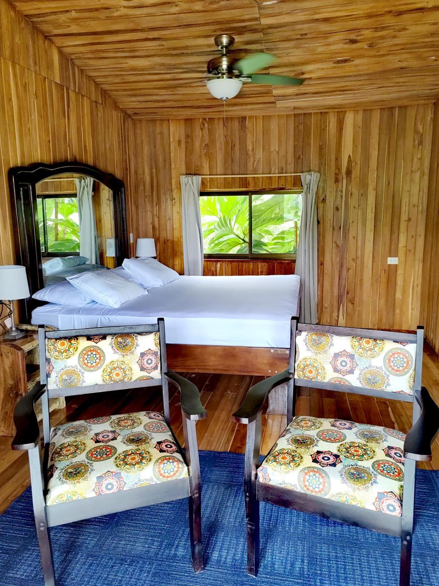 Onca Tours & Treehouses * Katira