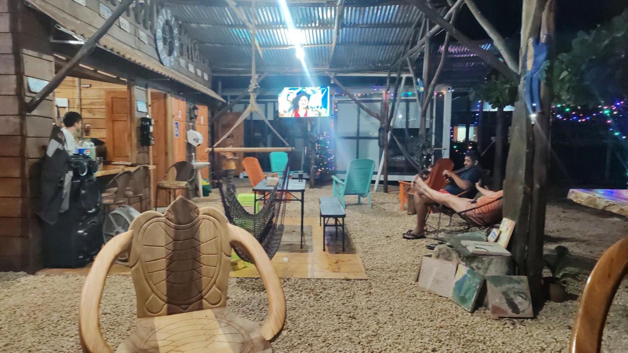 Manzu * Santa Cruz (Guanacaste)