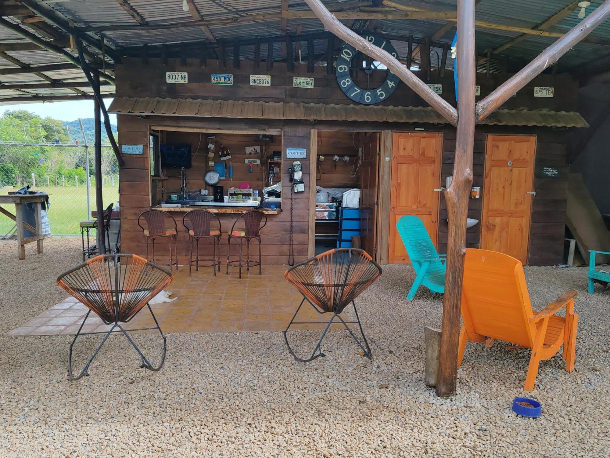 Manzu * Santa Cruz (Guanacaste)